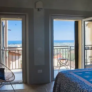  Apartment Ninnanannamare-suite Italien